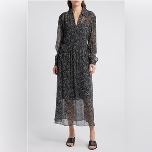 rag & bone
Emmy Sheer Printed
Fit: True to size